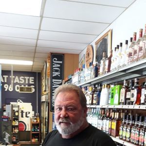 Meet your Posher, Eddie